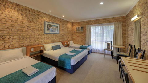Mulga Country Motor Inn - Holiday Find 2