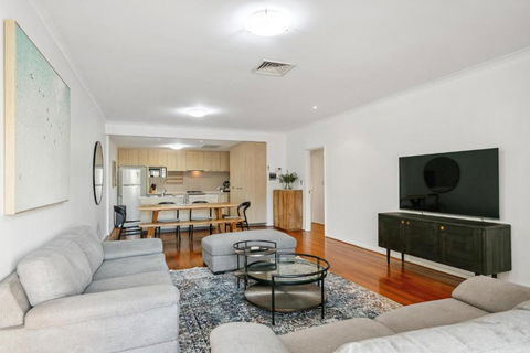 NAIR6C - Freo Soul - Holiday Find 0