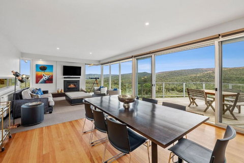 Narriyu - Holiday Find 2