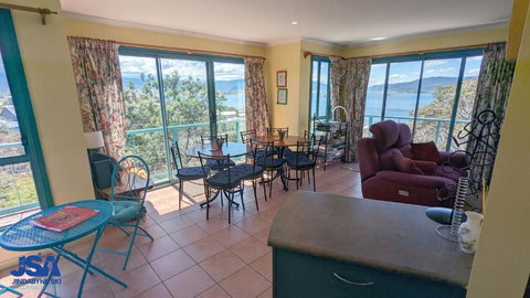 Naturescape - Holiday Find 1