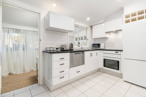 Neat & Tidy Home In Trendy East Orange - Sleeps 4 - Holiday Find 3