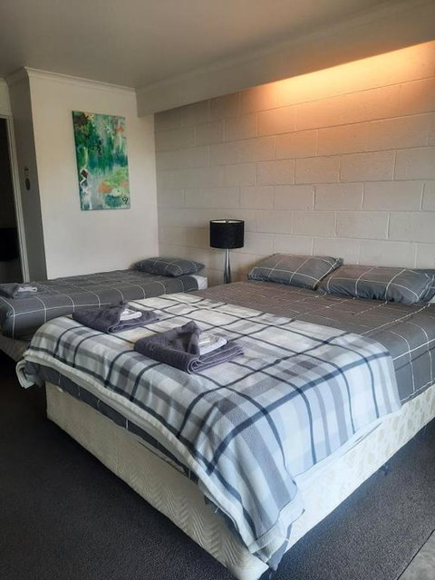 Neerim South Hotel - Holiday Find 3