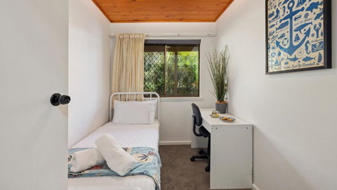 Nelson On Nelson - Holiday Find 1