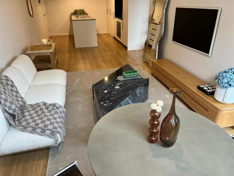 NEW BOUTIQUE 1bd Apt - Holiday Find 1