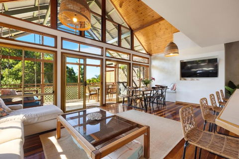 NEW Luxury Angourie Villa! Dream Location, WiFi ++ - Holiday Find 0