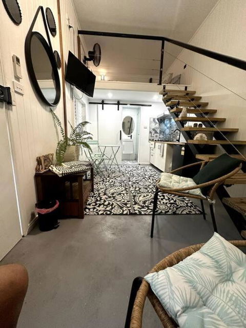 NEW! Sea Joley Tiny Home - Holiday Find 3