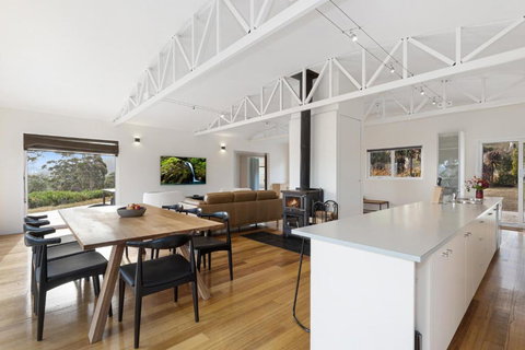 Newhaven - Holiday Find 2