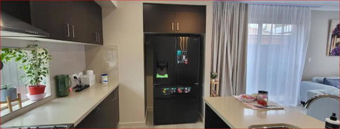 Newly Built Cozy Double Storey 3 Bed Room House At Prospect. - Holiday Find 2