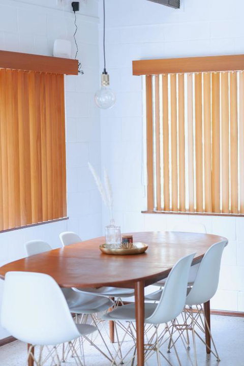 Newly Renovated 1970s House Dog And Kid Friendly - Holiday Find 1