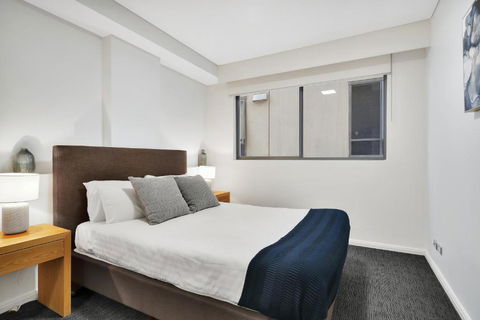North Sydney Corporate Apartment MIL2251106 - Holiday Find 2