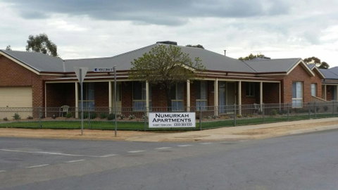 Numurkah Self Contained Apartments - The Mieklejohn - Holiday Find 0