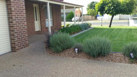 Numurkah Self Contained Apartments - The Mieklejohn - Holiday Find 3