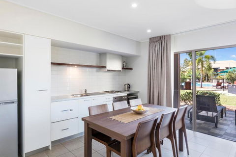 Oaks Cable Beach Resort - Holiday Find 3