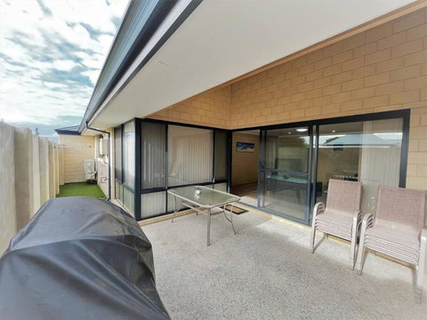 Ocean Escape Esperance - Holiday Find 1