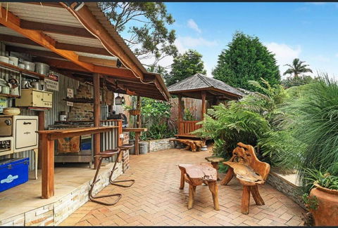 ONE OF A KIND Vacation Rental- Berkeley Vale - Holiday Find 2