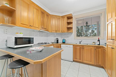 Park Avenue - IKON Glen Waverley - Holiday Find 2