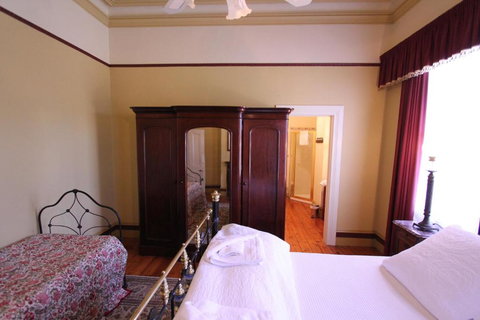 Palm House - Holiday Find 2