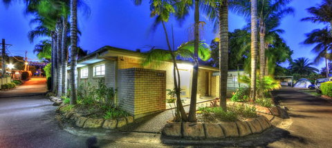 Paradise Palms Caravan Park - Holiday Find 3