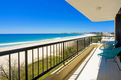 Pelican Sands Beach Resort - Holiday Find 0