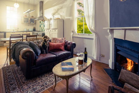 Pet-Friendly Blue Mountains Cottage With Indoor Fireplace - Holiday Find 3