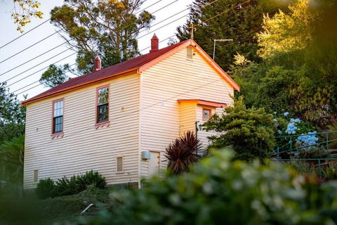 Pilgrim Blue, Derby - Two Charming Apartments In The Heart Of Derby - Holiday Find 0