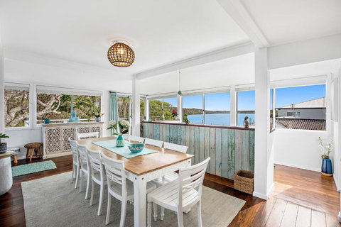 Pipe Dream - River Frontage With Amazing Views - Holiday Find 0