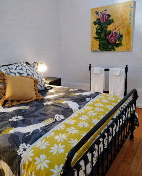 Pips On Mitchell - Beautiful Historic Apartment - Holiday Find 0