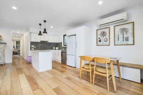 Pool House Hideaway - Holiday Find 3