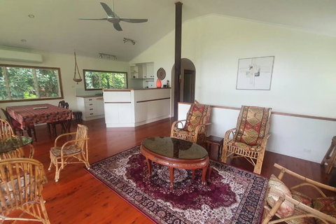 Private Rainforest Ridge Retreat - Holiday Find 2