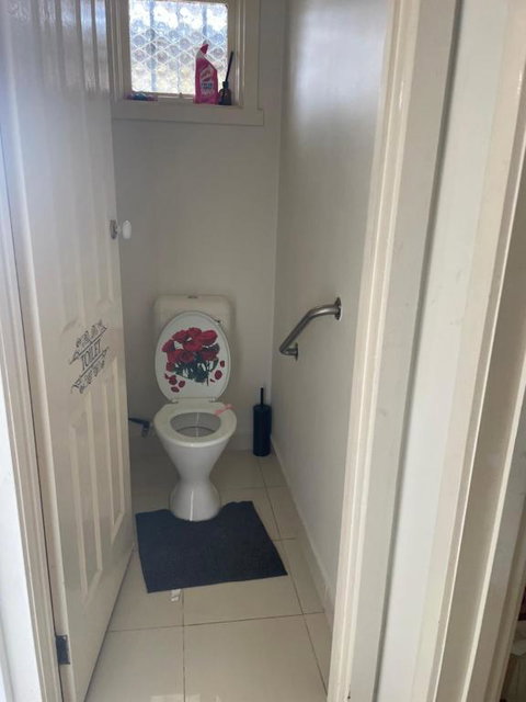 Private Room Near Melbourne Airport - Holiday Find 2