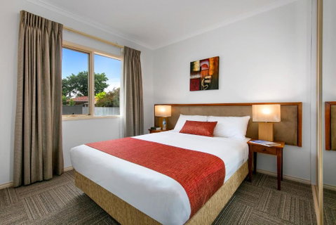 Quest Bendigo - Holiday Find 3