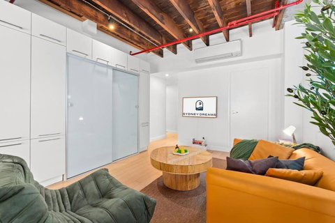 Quirky Loft By Sydney Dreams - Holiday Find 3