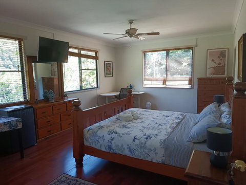 Quand0ng Valley Inn - The Hidden Waterfall Family Retreat - Holiday Find 0