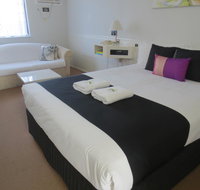 Aspley Pioneer Motel - Holiday Find