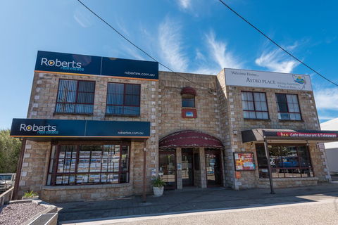 Astro Place - Holiday Find 3