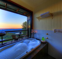 At Remingtons Private Cottages  Lodge - Holiday Find