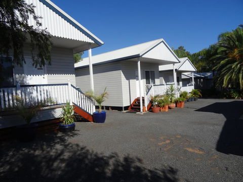 Augathella Palms Motel - Holiday Find 0