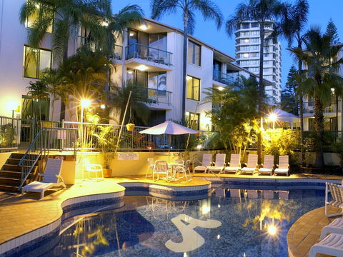 Aussie Resort - Holiday Find 1