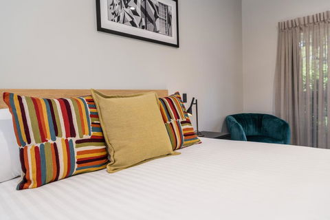 AVENUE MOTEL APARTMENTS - Holiday Find 0