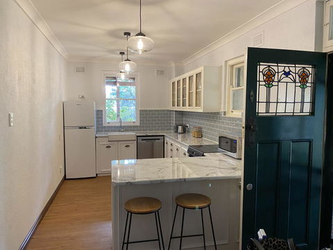 Avoca House - Circa 1900 Gorgeous Federation Home - Holiday Find 2