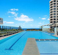 Awesome Ocean Views Broadbeach WiFi Netflix Wine - Holiday Find