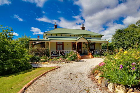 B & B At Winterbrook - Holiday Find 0
