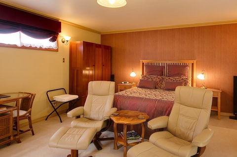 B & B At Winterbrook - Holiday Find 1