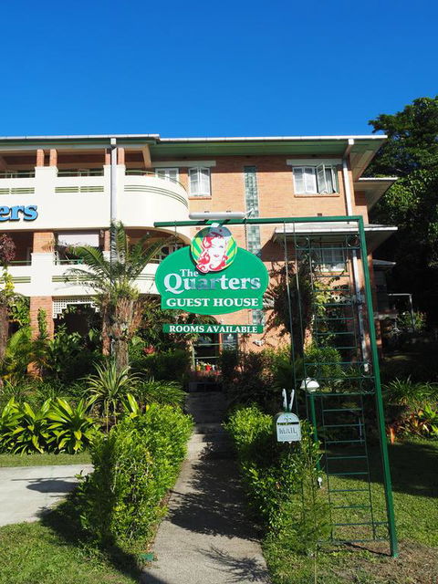 Babinda Quarters - Holiday Find 3