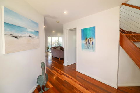 Bali St BeachHouse - Holiday Find 3