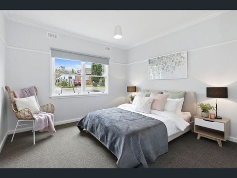 BALLARAT CLOSE 2 CBD + HOSPITAL+3BR HOME+NETFLIX + WiFi + Gift - Holiday Find 2