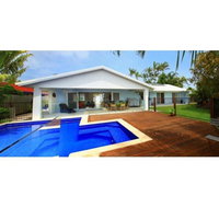 Balyarta 38 - 4 BDRM Canal Home with Pool - Holiday Find