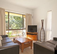 Banksia - Sawtell NSW - Holiday Find