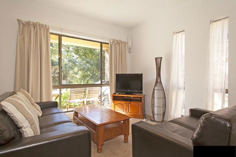 Banksia - Sawtell, NSW - Holiday Find 0