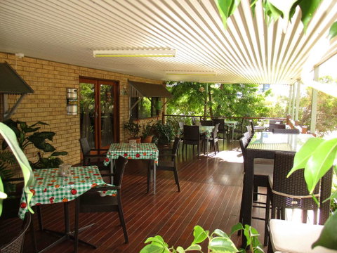 Barcaldine Country Motor Inn - Holiday Find 0